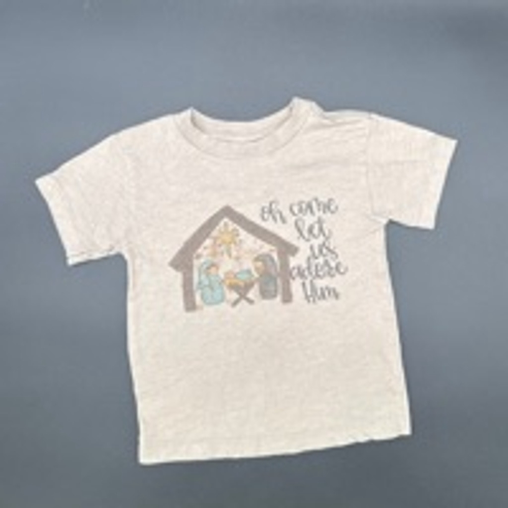 Unisex “O Come Let Us Adore Him” T-shirt Size 2T Beige